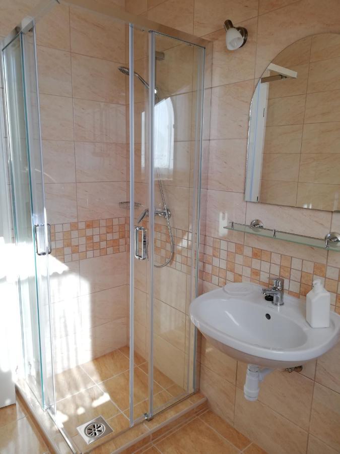 Imola Es Andrea Apartmanhaz Hajdúszoboszló Zewnętrze zdjęcie