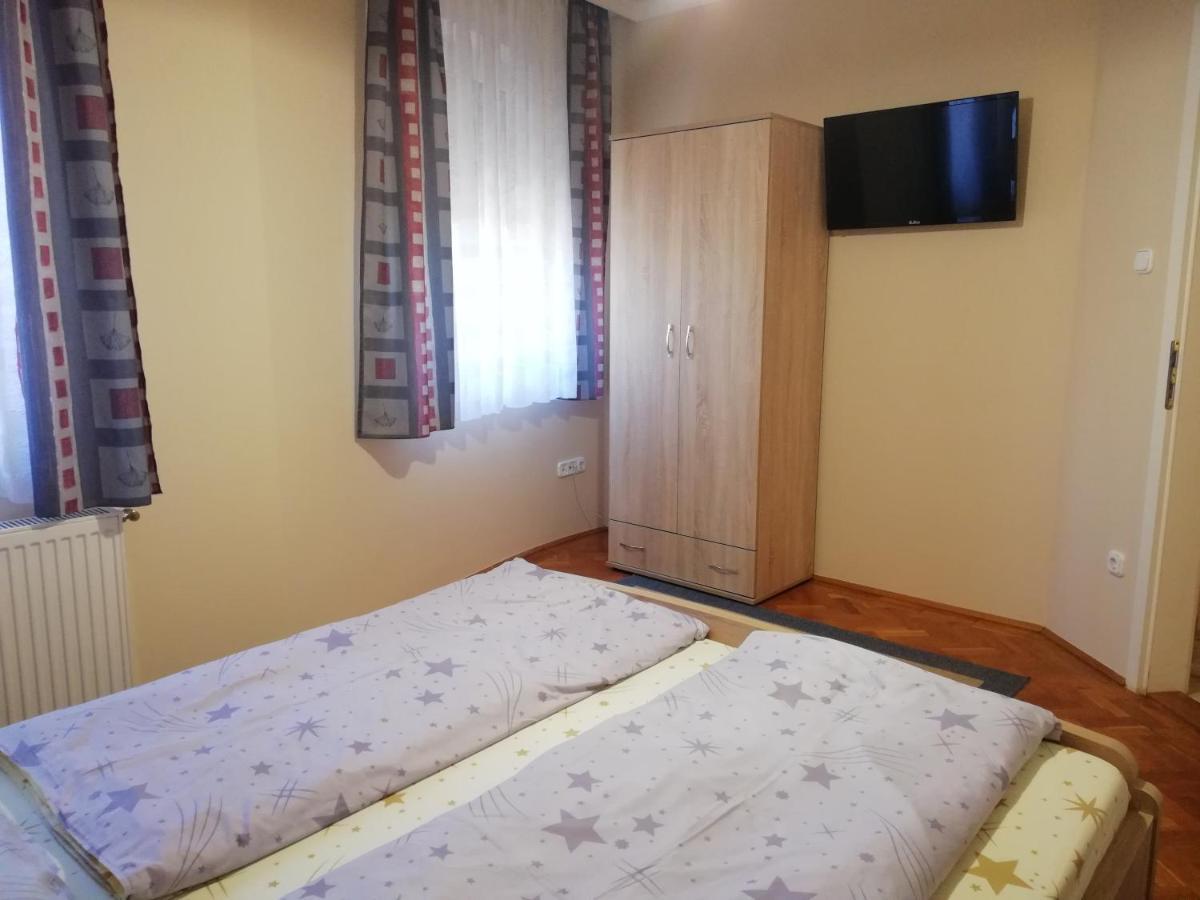 Imola Es Andrea Apartmanhaz Hajdúszoboszló Zewnętrze zdjęcie
