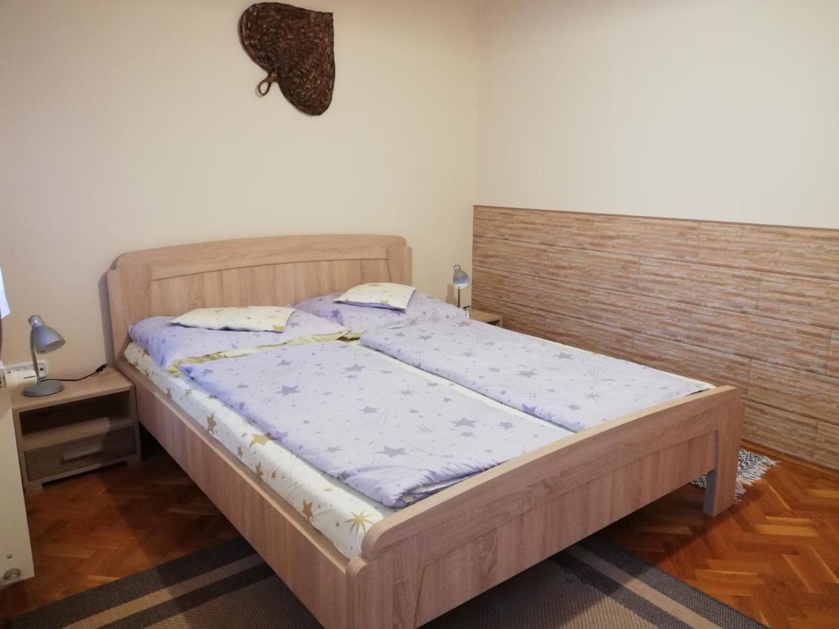 Imola Es Andrea Apartmanhaz Hajdúszoboszló Zewnętrze zdjęcie