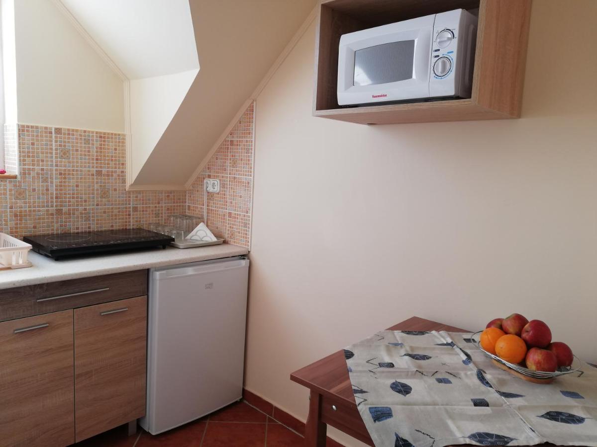 Imola Es Andrea Apartmanhaz Hajdúszoboszló Zewnętrze zdjęcie
