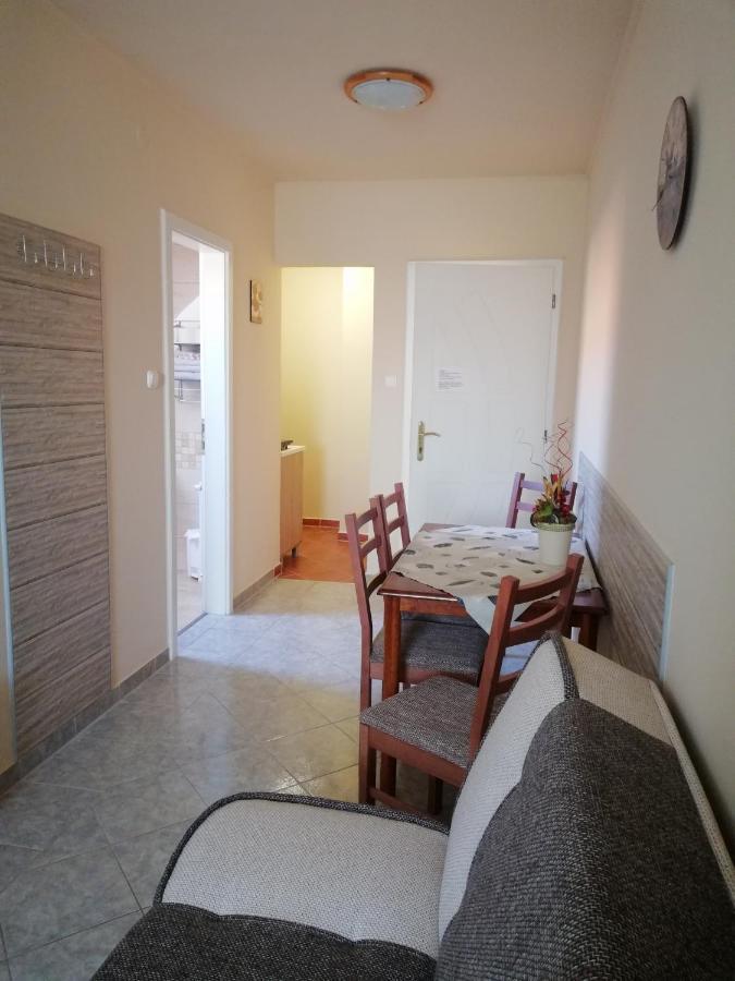 Imola Es Andrea Apartmanhaz Hajdúszoboszló Zewnętrze zdjęcie