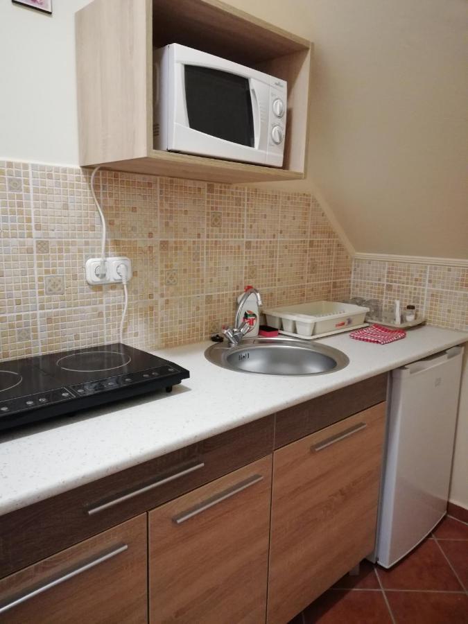 Imola Es Andrea Apartmanhaz Hajdúszoboszló Zewnętrze zdjęcie