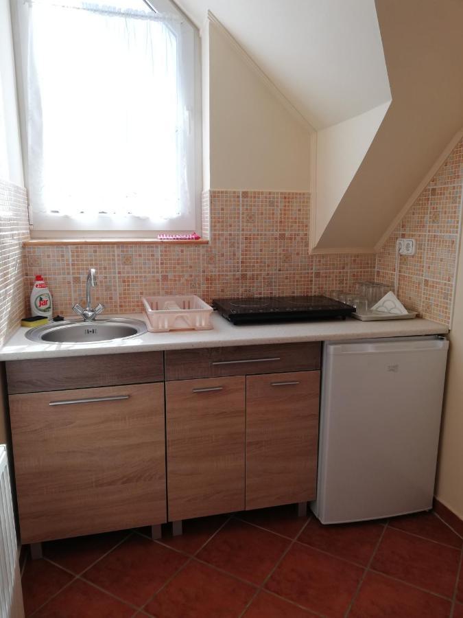 Imola Es Andrea Apartmanhaz Hajdúszoboszló Zewnętrze zdjęcie